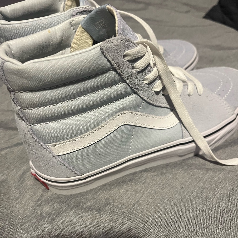 high top vans! - Picture 2 of 3